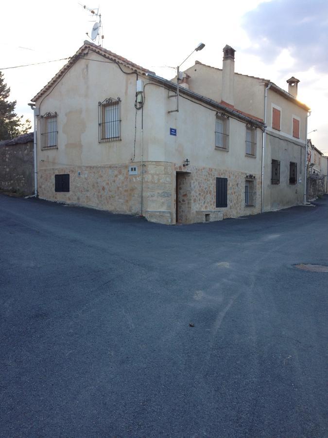 Apartamento Rural La Muralla De Pedraza Chavida Exteriör bild