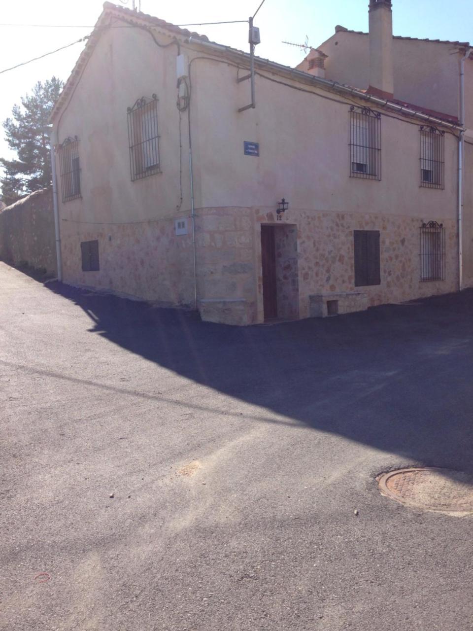 Apartamento Rural La Muralla De Pedraza Chavida Exteriör bild