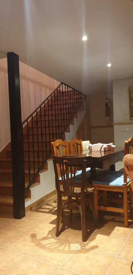 Apartamento Rural La Muralla De Pedraza Chavida Exteriör bild