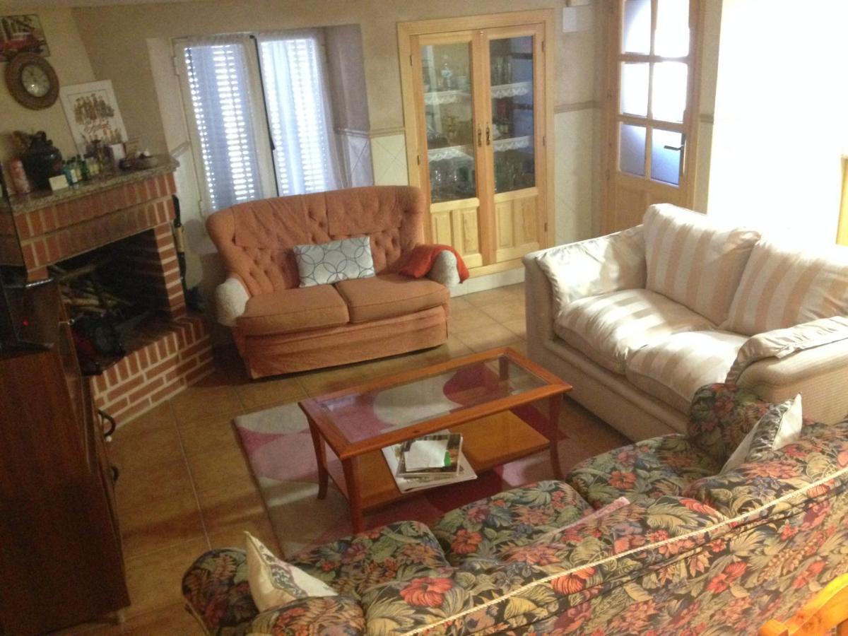 Apartamento Rural La Muralla De Pedraza Chavida Exteriör bild