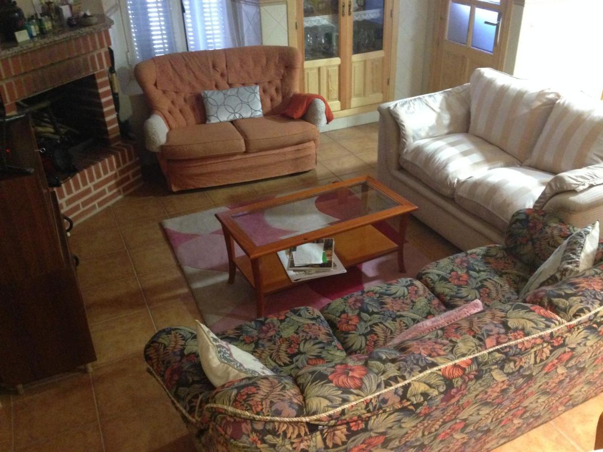 Apartamento Rural La Muralla De Pedraza Chavida Exteriör bild